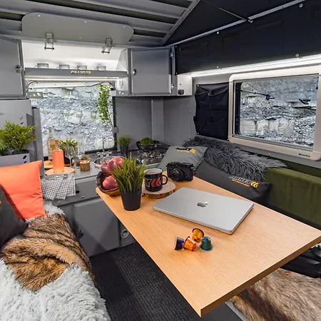 Glamping V Lomu * Kunčice pod Ondřejníkem